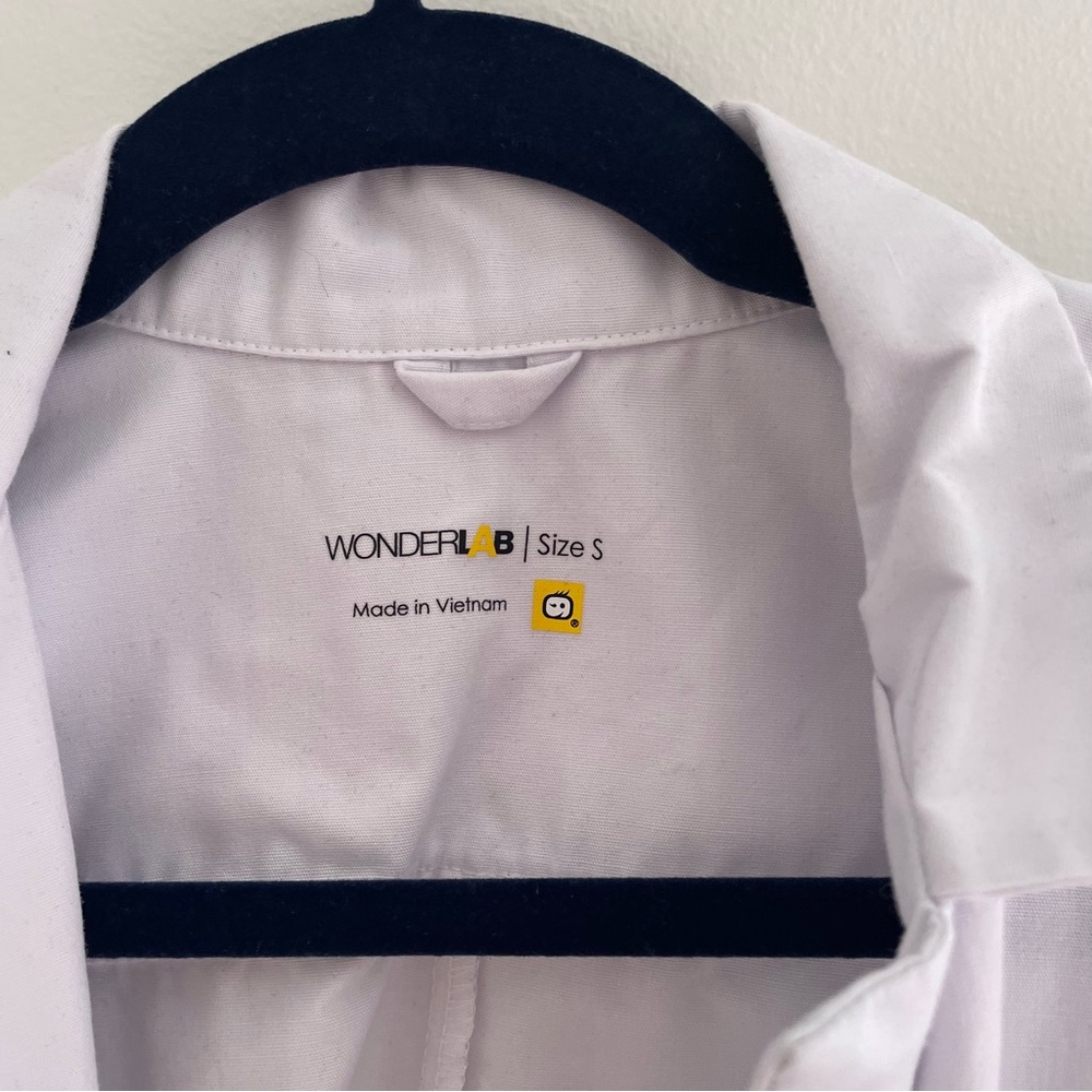 Lab Coat - Picture 2 of 3